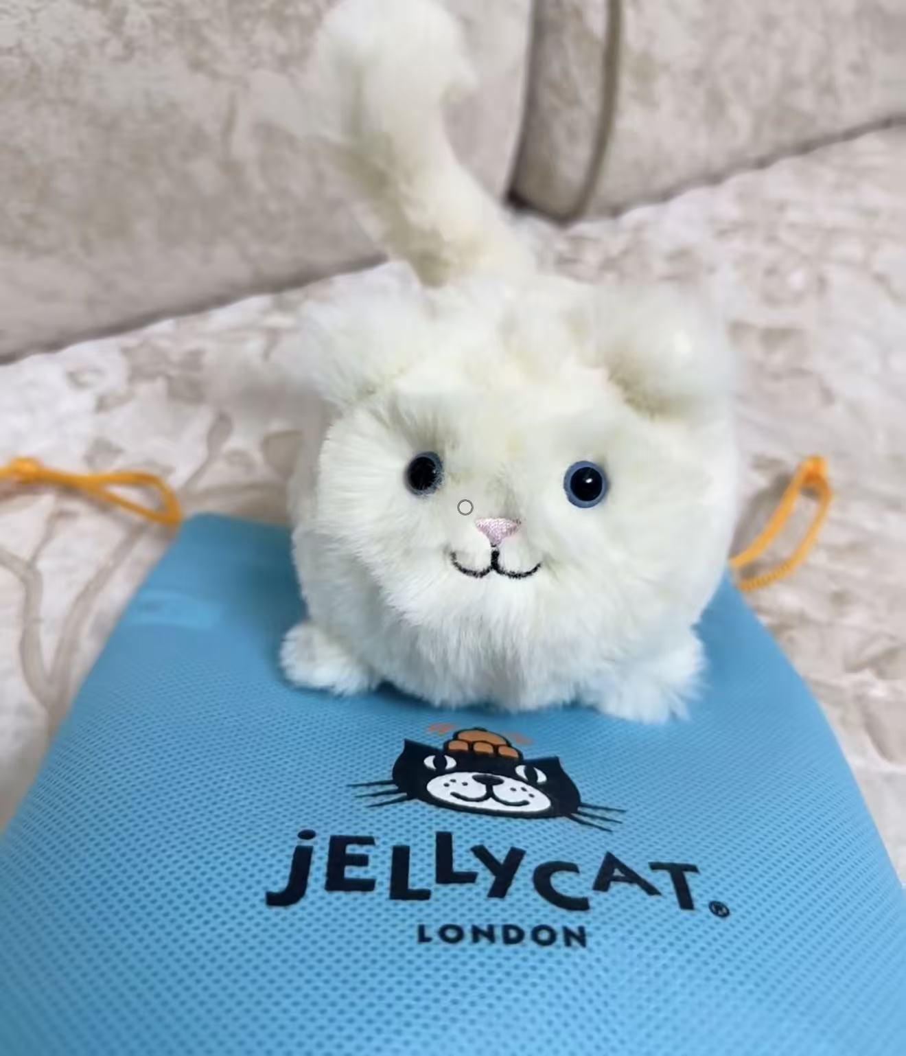 Jellycat Kitten Caboodle